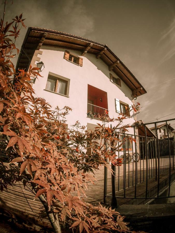 Gure-Lur Casa Rural Sumbilla 外观 照片